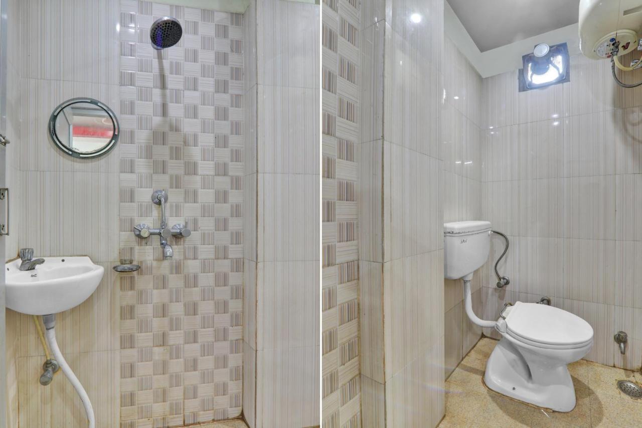Oyo 82407 K Shree Guest House Varanasi Bagian luar foto